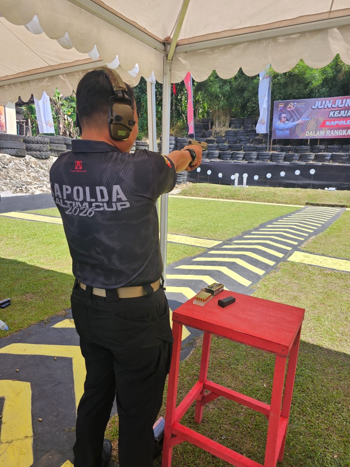 Dandim 0901/Samarinda Hadiri Lomba Menembak dalam Rangka HUT Bhayangkara ke-88